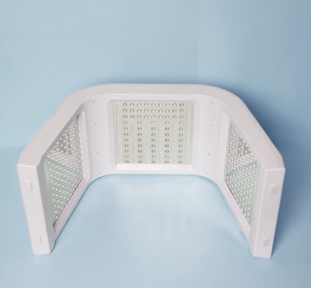 Dermzeen LED Light Therapy Machine